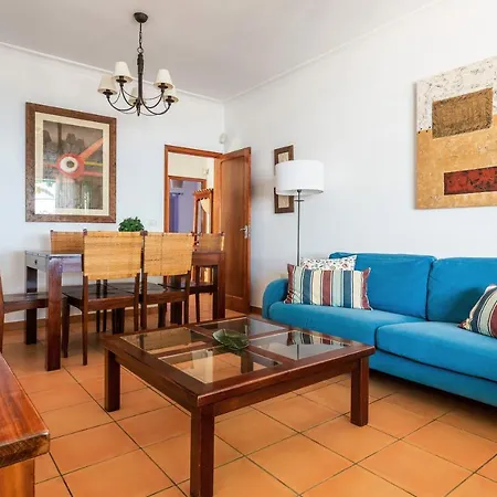 Holiday home Casajardin *