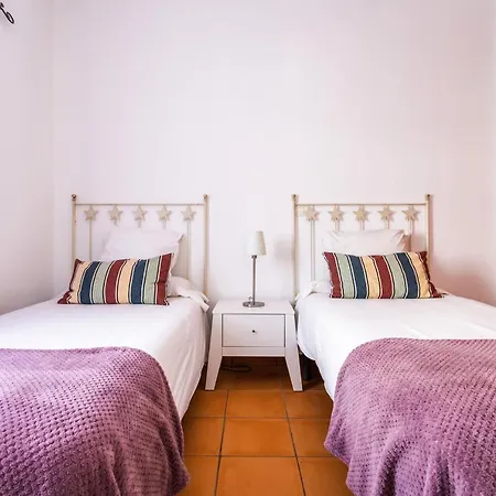 Holiday home Casajardin